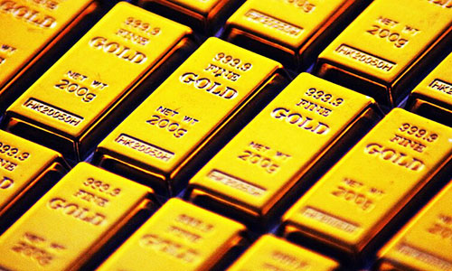 三年来最大单日流入！全球投资者竞相“扫货”黄金ETF 金价再创新高