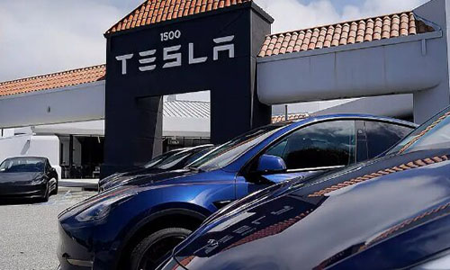 美国将调查近290万辆“完全自动驾驶”特斯拉汽车