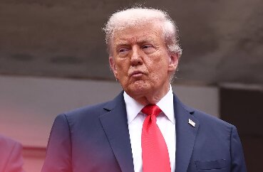 特朗普又“变脸”？提议俄乌按当前战线分割顿巴斯地区