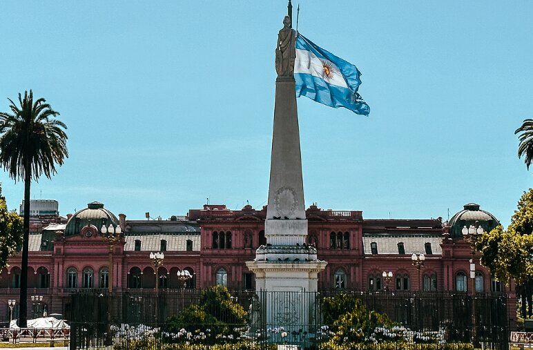 美国援助将至！阿根廷证实签署货币协议 比索却仍跌出新低